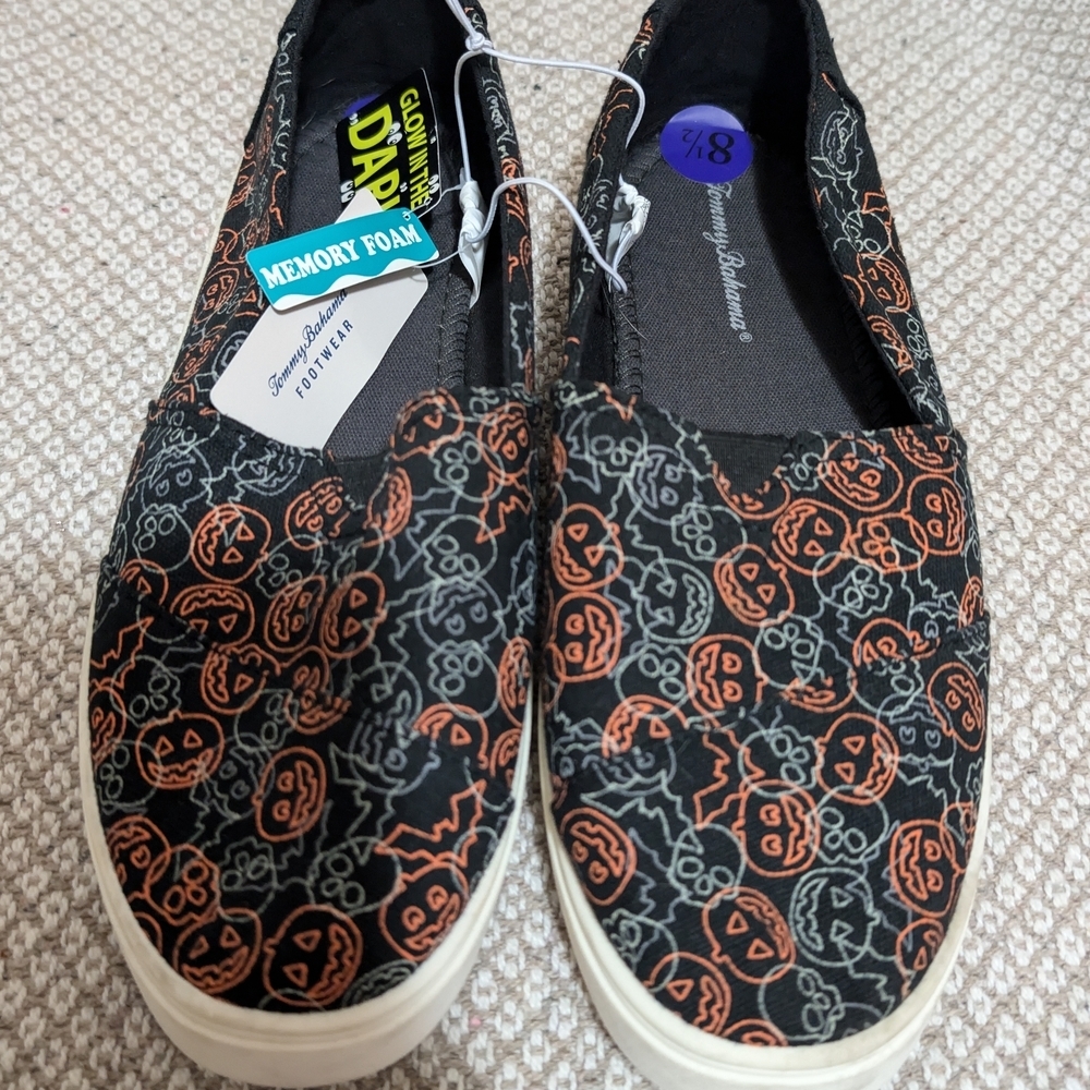 Tommy Bahama Halloween Themed Slip-On Shoes Memory Foam Glow In The Dark